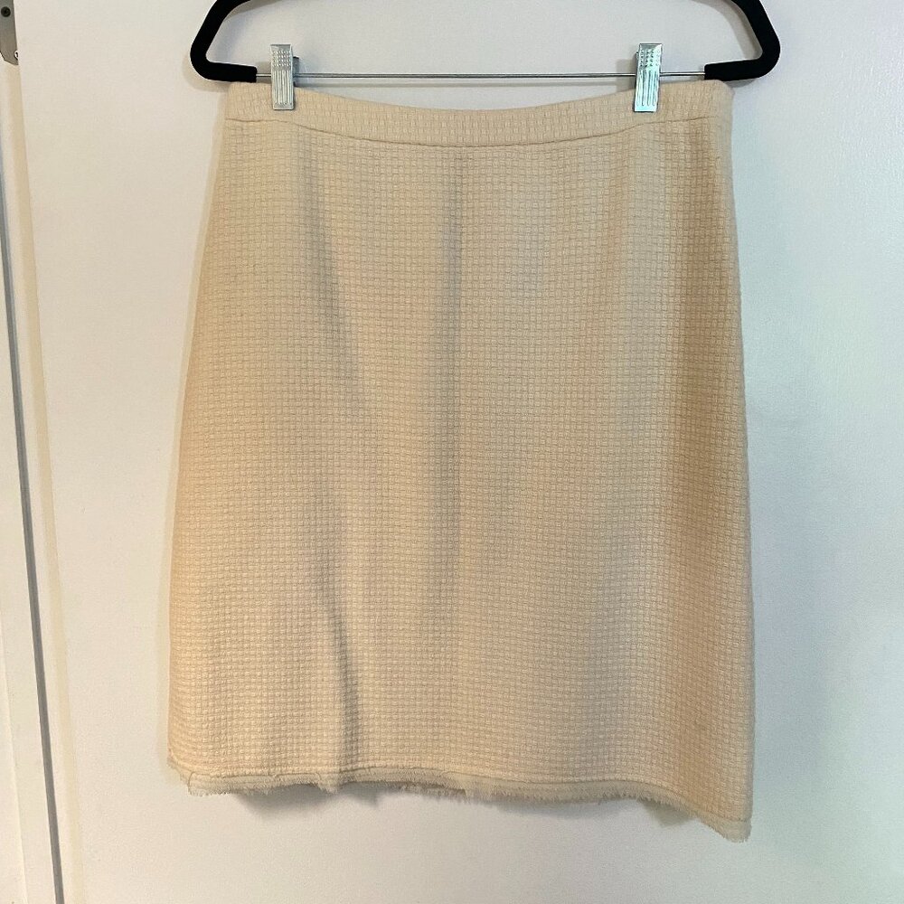 Classic Banana Republic wool skirt